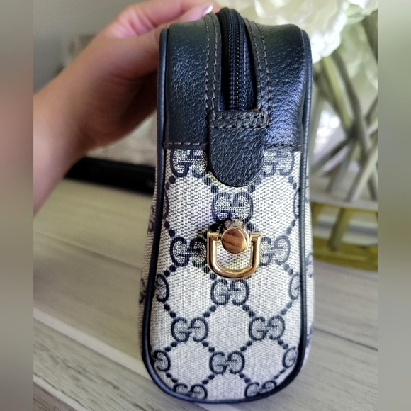 Gucci Sherry Line Clutch - Picture 6 of 11